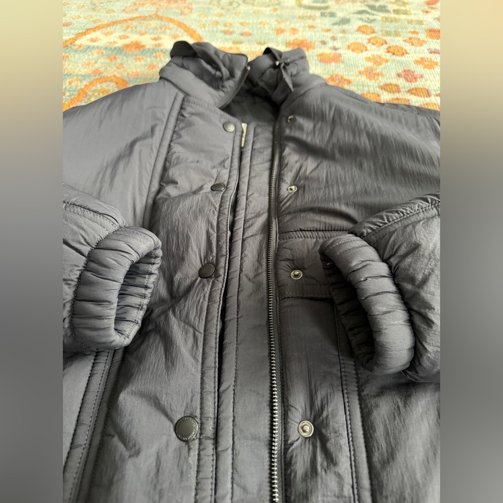 AEO American eagle navy puffer jacket - Picture 5 of 7